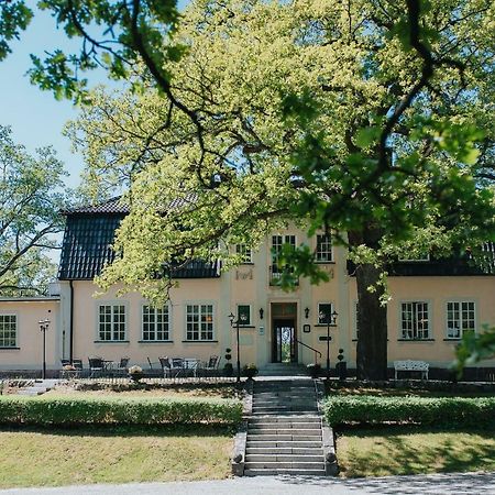 Balingsholm Hotel Huddinge Exterior photo