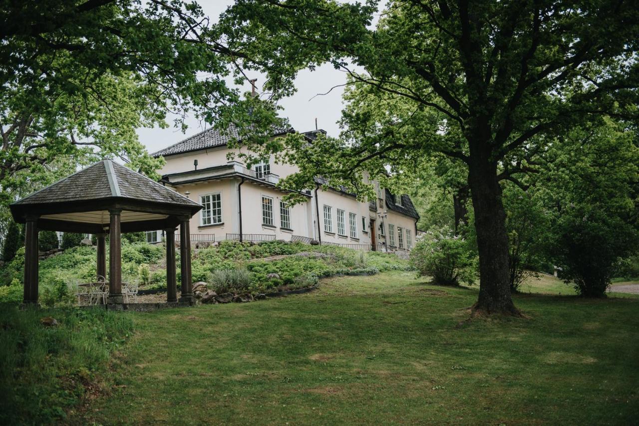 Balingsholm Hotel Huddinge Exterior photo